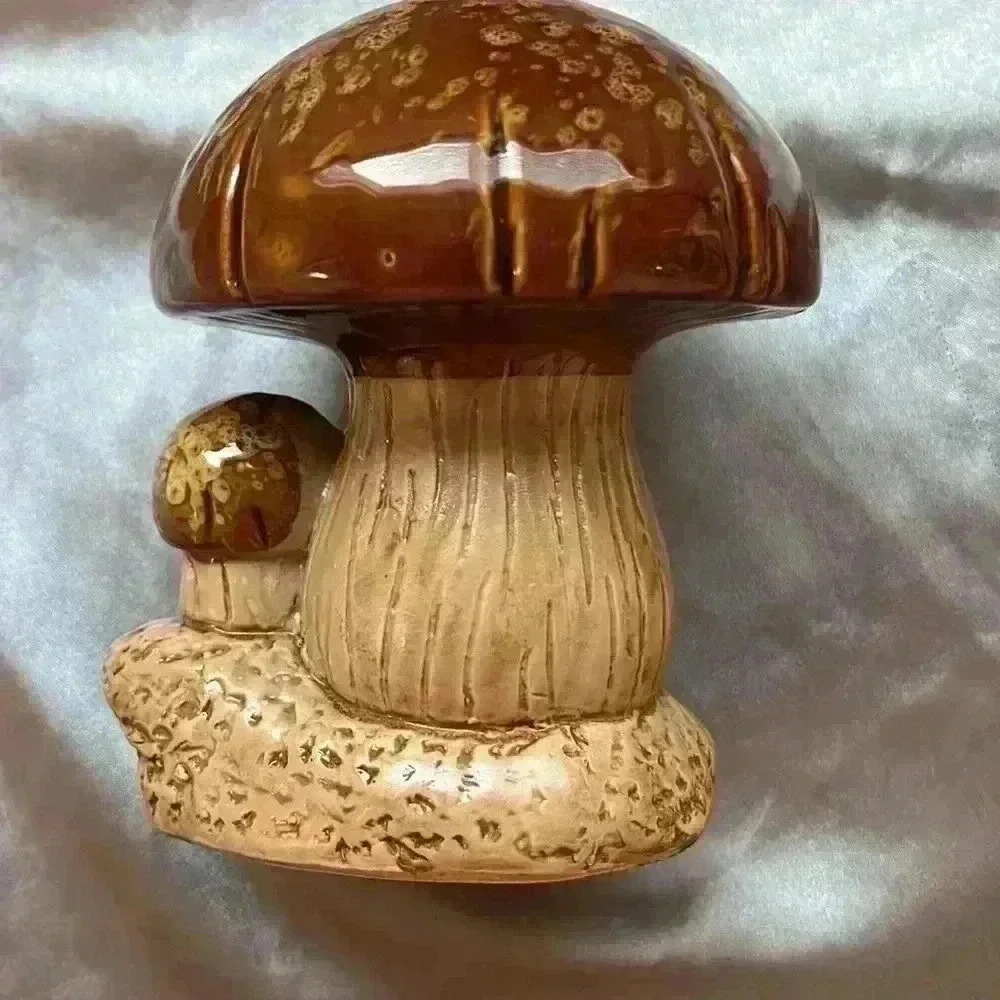 Vintage MCM Brown  Mushroom - Picture 5 of 9